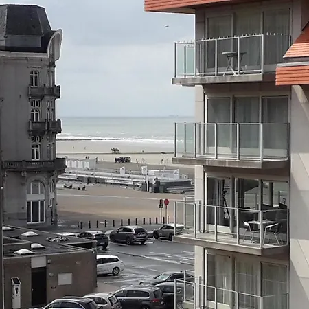 Promenade Ii 0401 Apartman *